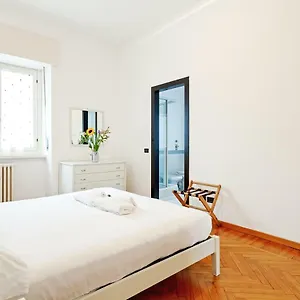 Apartamento S. Maria Valle Roomy Flat Milán